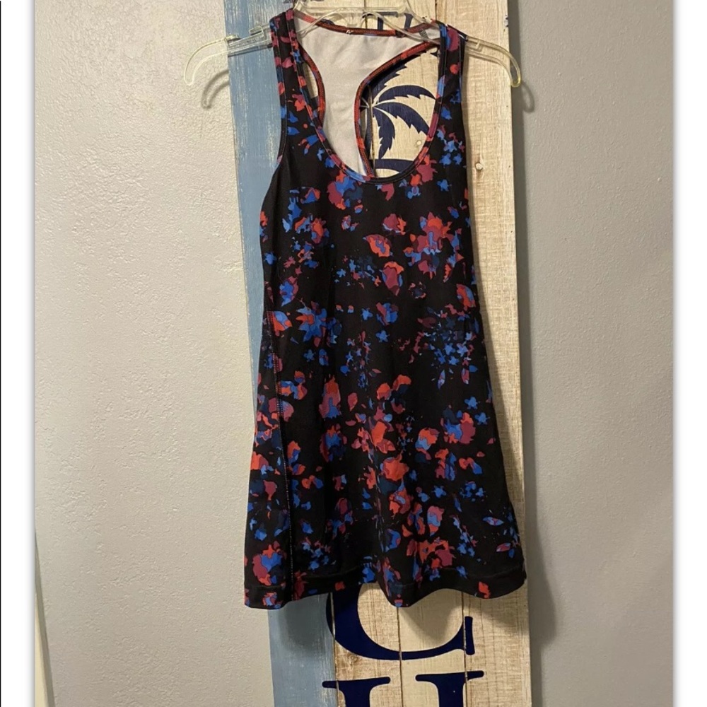 Lulu Lemon Light Weight Tank Top